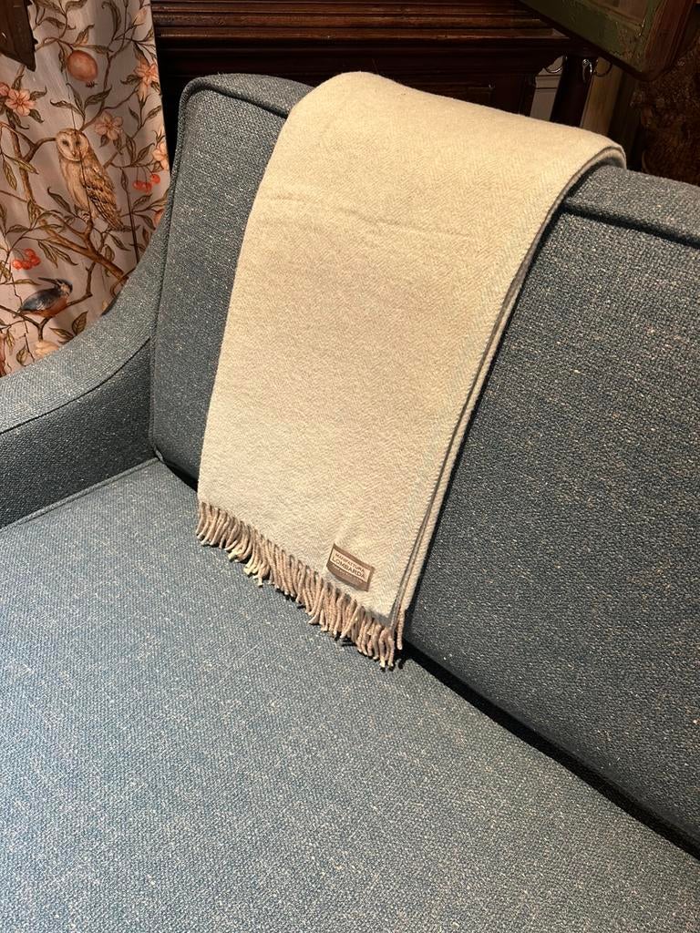 Nieuwe 3 zitter bank,  blauwe petrol kleur, landelijke stijl, Ophalen, Il Fienile landelijk wonen, 75 tot 100 cm, Info@ilfienile.nl