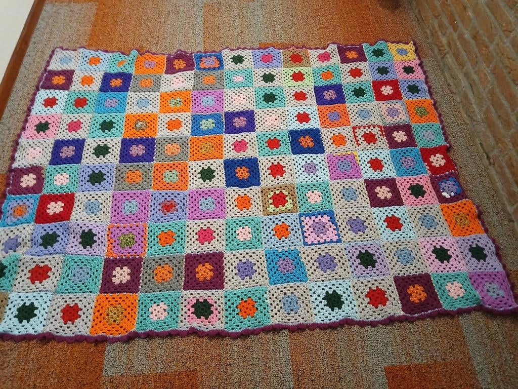 Vintage Gehaakt sprei/kleed in vrolijke kleuren, Ophalen of Verzenden, Eenpersoons