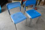Vier stapelbare eettafelstoelen, Ophalen, Gebruikt, Blauw, Vier