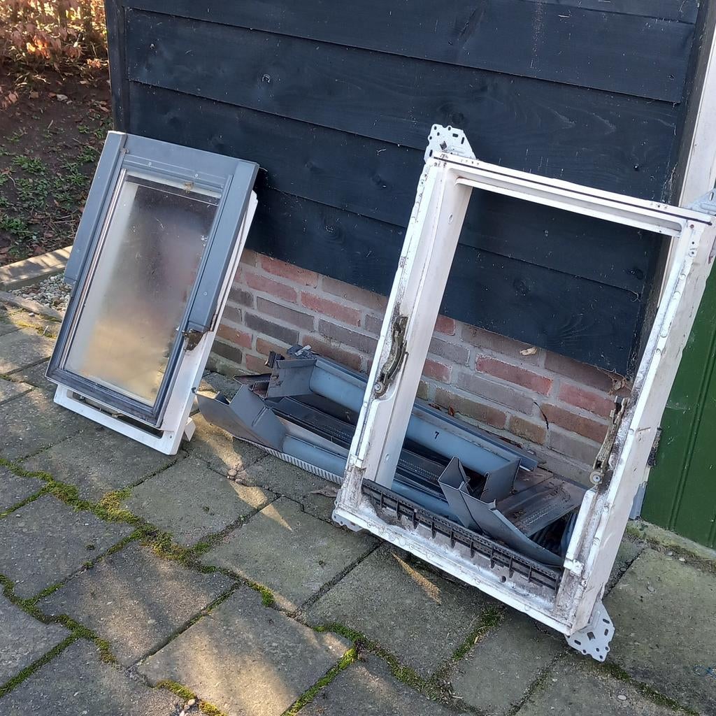 Velux Dakraam 780x550 met hor, Ophalen, Gebruikt, Minder dan 80 cm, Overige typen