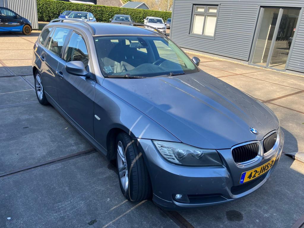 BMW 3-serie Touring 316i Business Line, Achterwielaandrijving, Gebruikt, 1599 cc, 4 cilinders