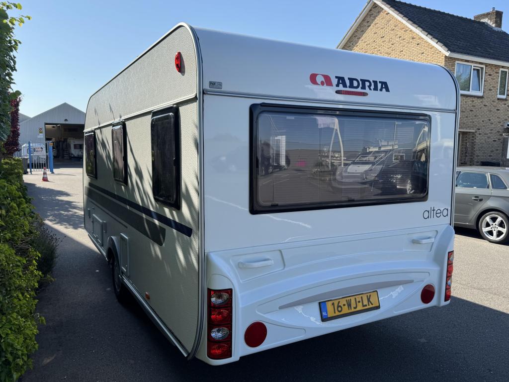 Adria Altea 472 LU Mover,etuiluifel,enkele b, Caravans en Kamperen, Dwarsbed, Standaardzit, Bedrijf, Schokbreker