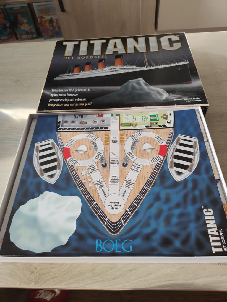 Titanic Het Bordspel - Compleet en in goede staat, Hobby en Vrije tijd, Gezelschapsspellen | Bordspellen, Ophalen of Verzenden
