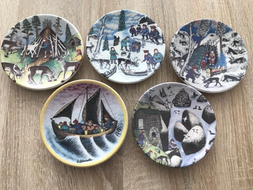 VINTAGE ARABIA FINLAND BORDEN, Ophalen of Verzenden