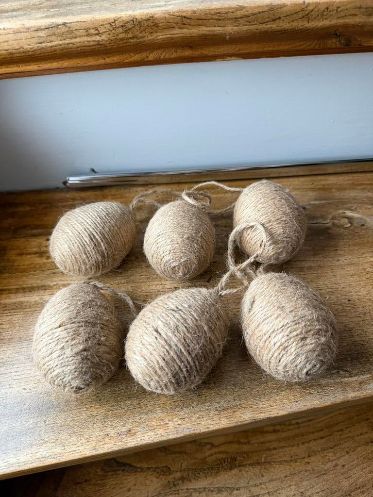 6x Paaseieren hangers jute, Diversen, Ophalen of Verzenden, Zo goed als nieuw