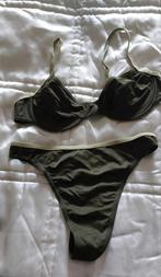 Legergroene bikini 38, Ophalen of Verzenden, Zo goed als nieuw, Groen, Bikini