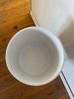 bloempot met standaard, Ophalen, Rond, Binnen, Zo goed als nieuw