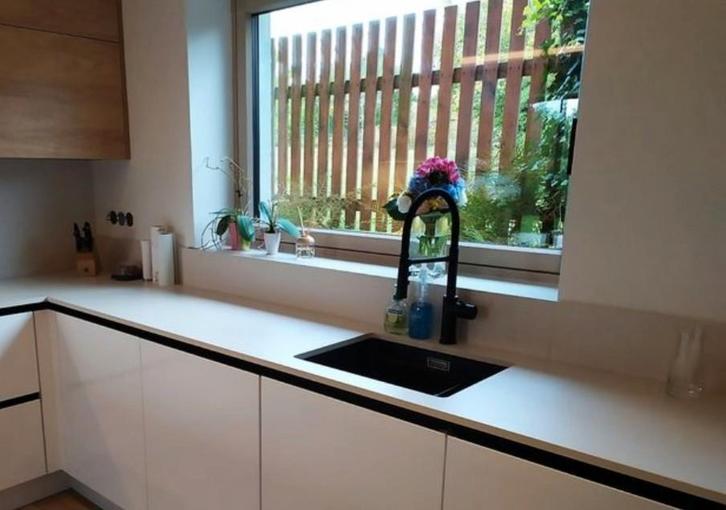 Ceramic kitchen worktop Dekton Aeris 20mm, Doe-het-zelf en Verbouw, Verwarming en Radiatoren, Radiator, Ophalen