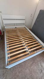 Ikea Trysil bed 140cm met lattenbodem, Huis en Inrichting, Ophalen, Gebruikt, Wit, Tweepersoons