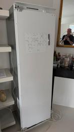 Bosch inbouw koelkast 1.90m hoog, 9 jaar oud, Ophalen, Gebruikt, 200 liter of meer, 60 cm of meer