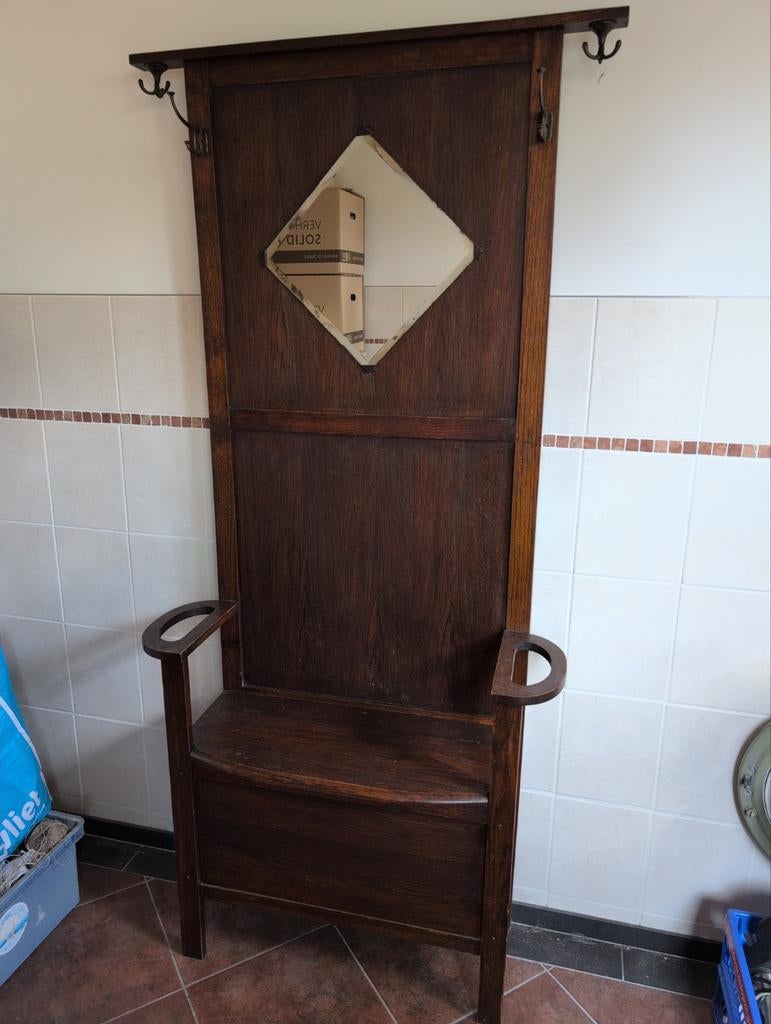 Vestibule bankje met opbergvak, Ophalen