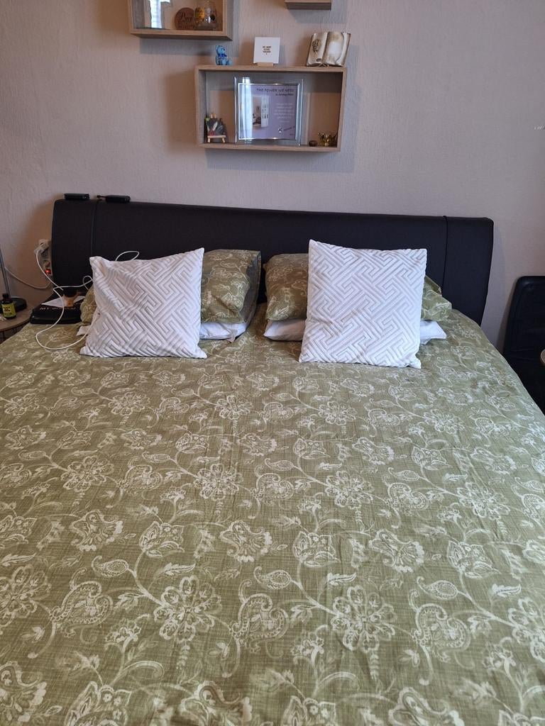 Boxspring 200x240, donkerbruin, Ophalen, Gebruikt, Bruin, Tweepersoons