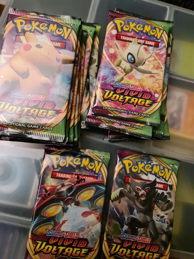 Vivid voltage Pokémon boosters, Ophalen of Verzenden, Booster