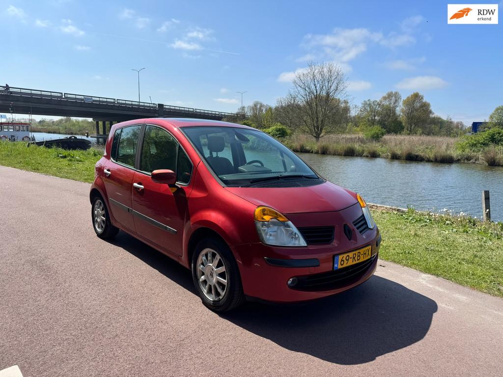 Renault Modus 1.4-16V Initiale |NW APK|Dis=V.V|, Voorwielaandrijving, 15 km/l, Gebruikt, 4 cilinders