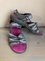 Teva sandalen maat 31, Gebruikt, Meisje, Overige typen, Ophalen of Verzenden