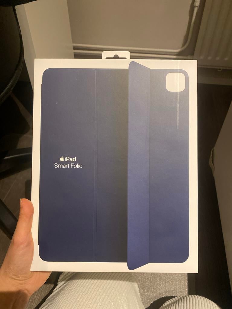 iPad Smart Folio voor iPad Pro 12.9-inch (3e, 4e, 5e gen), Ophalen of Verzenden, Nieuw, 13 inch of meer, Bescherming voor- en achterkant
