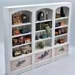 Witte gevulde boekenkast voor het poppenhuis, Ophalen of Verzenden, Zo goed als nieuw, Poppenhuis