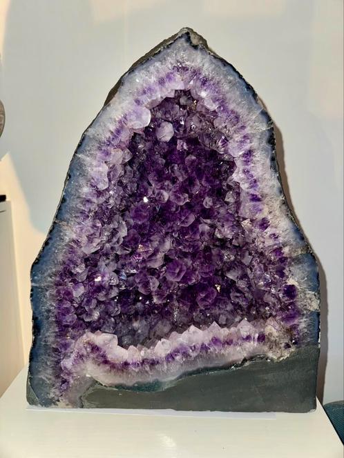 Amethist geode 25kg, Verzamelen, Mineralen en Fossielen, Mineraal, Ophalen