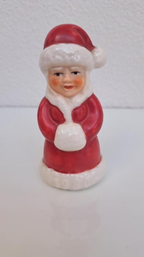 Goebel Hummel vrouwelijk figuurtje voor in de kerstboom, Verzamelen, Beelden en Beeldjes, Zo goed als nieuw, Mens, Ophalen of Verzenden