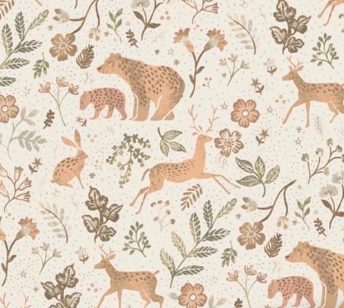 Esta behang bos met bosdieren 139525  gebroken wit, Huis en Inrichting, Stoffering | Behang, Wit, Beige, Bruin, Groen, Oranje
