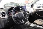 Mercedes-Benz B-Klasse 180 Ambition NL auto | 1e eigenaar |, Gebruikt, Euro 6, 4 cilinders, Onderhoudsboekje