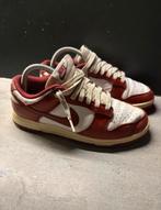 Nike Sneakers - Bordeaux Rood, Ophalen of Verzenden, Rood, Sneakers of Gympen, Zo goed als nieuw