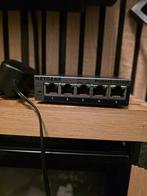Netgear GS105E 5-Poorts Gigabit Switch, Computers en Software, Netwerk switches, Ophalen of Verzenden, Gebruikt