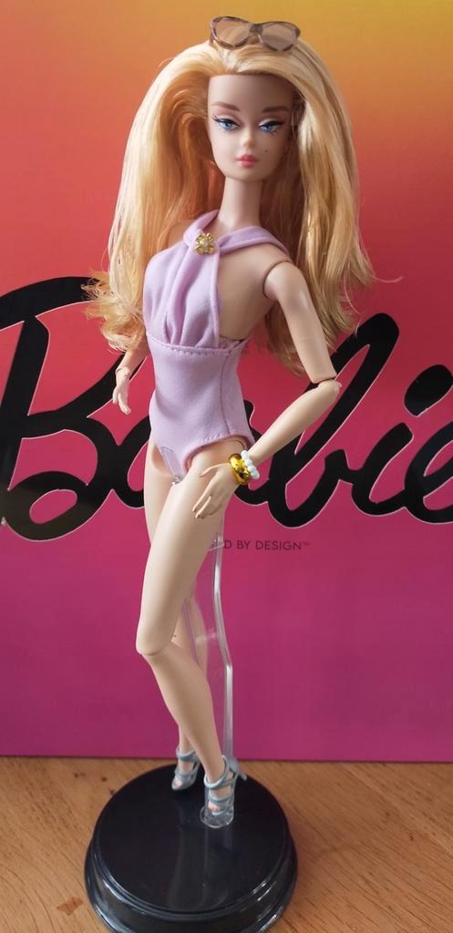 Barbie Silkstone (Best in Black) restyled, Verzamelen, Poppen, Zo goed als nieuw, Ophalen of Verzenden