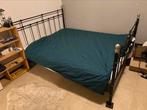 Bed met matras, Huis en Inrichting, Slaapkamer | Bedden, 160 cm, Gebruikt, Metaal, Zwart