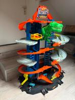 Hot Wheels Ultimate Garage + Wolkenkrabber Crash Set, Kinderen en Baby's, Speelgoed | Racebanen, Ophalen of Verzenden, Hot Wheels