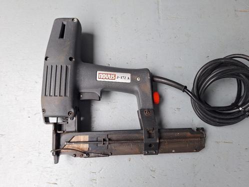 Novus J-172A combi tacker, Doe-het-zelf en Verbouw, Gereedschap | Handgereedschap, Gebruikt, Ophalen of Verzenden