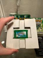 Pokemon emerald super net  met boekjes en doos, Spelcomputers en Games, Games | Nintendo Game Boy, Ophalen of Verzenden, Zo goed als nieuw