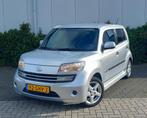 DAIHATSU Materia 1.3 Rythm Airco/TREKHAAK, Gebruikt, Zwart, 4 cilinders, Metallic lak