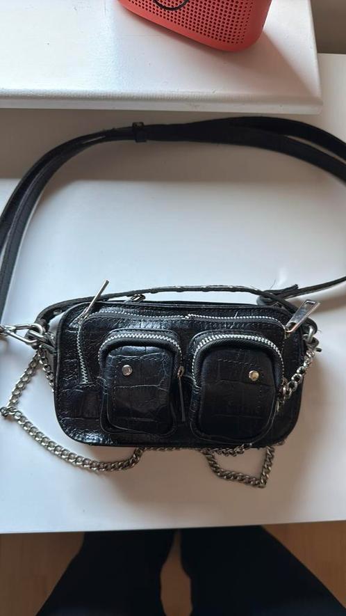 Nunoo bag- zwart klein, Sieraden, Tassen en Uiterlijk, Tassen | Schoudertassen, Zo goed als nieuw, Zwart, Ophalen of Verzenden