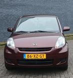 Daihatsu Sirion 1.0 51KW 2007 Rood, Auto's, Daihatsu, Voorwielaandrijving, Handgeschakeld, 3 cilinders, 998 cc