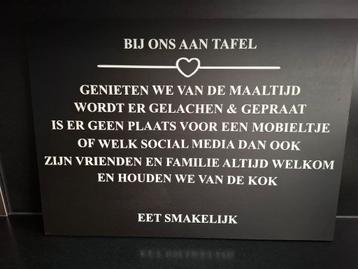 Tekstbord met spreuk 50x70 cm beschikbaar voor biedingen