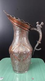 Oude Oosterse waterkan met vogeloor, Ophalen of Verzenden