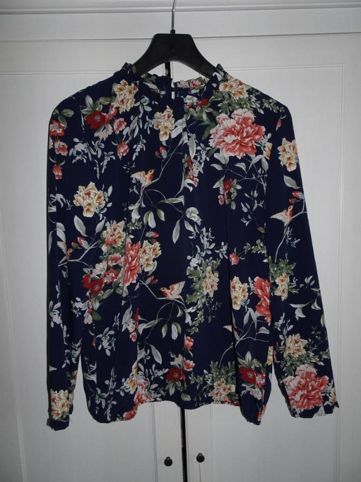 Mooie Top bloemenprint Pigalle maat 40 blauw lange mouw, Kleding | Dames, Tops, Zo goed als nieuw, Maat 38/40 (M), Blauw, Lange mouw