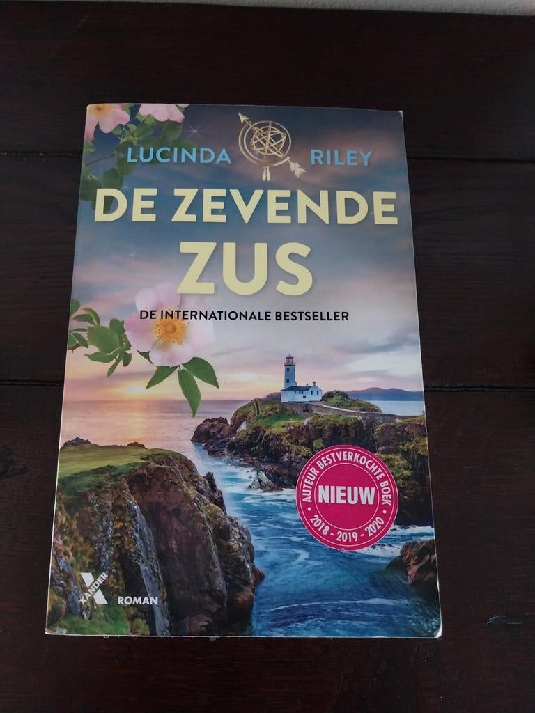 DE ZEVENDE ZUS  ZGAN    Lucinda Riley, Boeken, Ophalen of Verzenden, Zo goed als nieuw