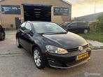 Zeer Nette Volkswagen Golf 1.2 TSI Business BOM VOL DEALER., Voorwielaandrijving, Electronic Stability Program (ESP), Gebruikt