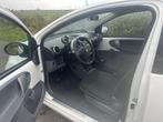Peugeot 107 1.0-12V Millesim 200 Airco / Toerenteller / Zeer, Auto's, Voorwielaandrijving, Euro 5, Stof, Gebruikt