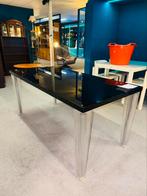Kartell Top Top eettafel design door Philippe Starck, Ophalen