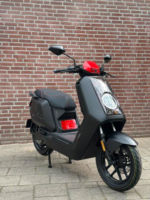 NIU NQIX150 45KM 2025 Elektrisch ( scooter ), Fietsen en Brommers, Snorfietsen en Snorscooters, Nieuw, Overige merken, Elektrisch