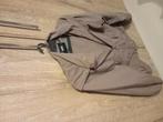 Mooi vlot bruin jasje met cappuchion mt m  pull en  bear, Kleding | Dames, Ophalen of Verzenden, Zo goed als nieuw, Maat 38/40 (M)