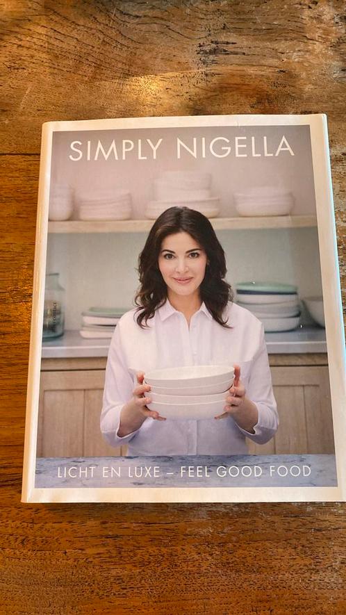 Nigella Lawson - Simply Nigella, Boeken, Kookboeken, Zo goed als nieuw, Verzenden