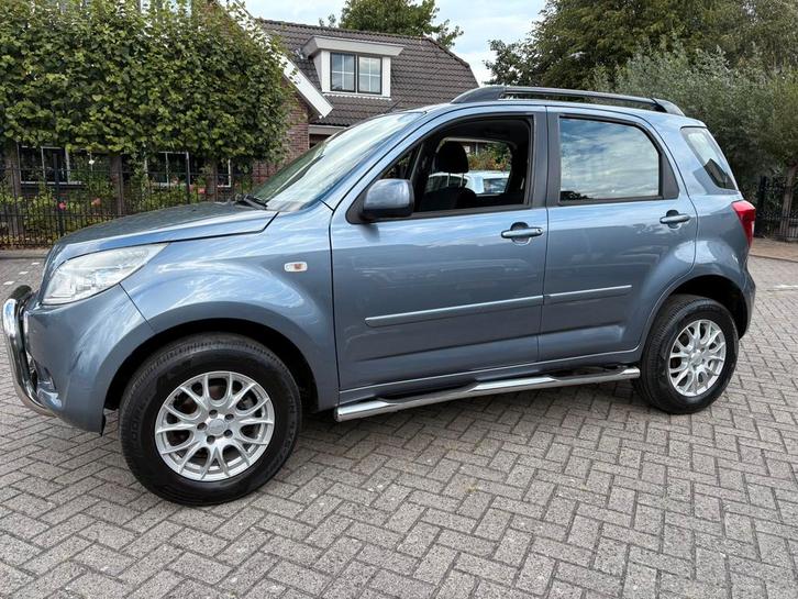 Daihatsu Terios 1.5 2WD AUTOMAAT  Nieuwe Motor, Auto's, Daihatsu, Particulier, Terios, ABS, Airbags, Airconditioning, Centrale vergrendeling