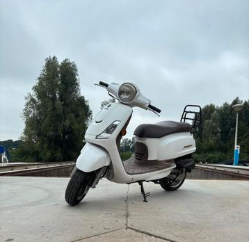 Sym fiddle 2 snorscooter beschikbaar voor biedingen