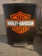 Prullenbak zwart H-D, Huis en Inrichting, Woonaccessoires | Prullenbakken, Ophalen of Verzenden, Zo goed als nieuw, Metaal, Minder dan 50 cm