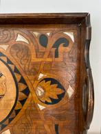 Exclusief en sierlijk art deco dienblad, ingelegd hout,1920s, Ophalen of Verzenden