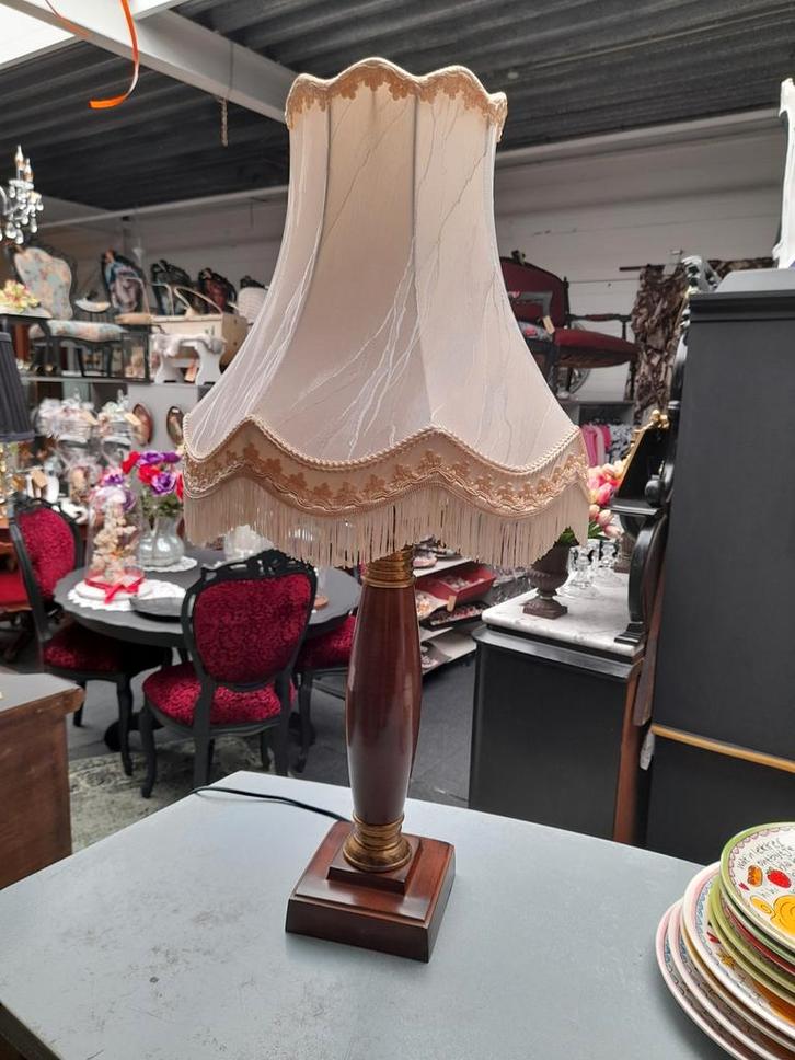 Zeer.mooie klassieke lamp, Huis en Inrichting, Lampen | Tafellampen, Zo goed als nieuw, Minder dan 50 cm, Ophalen of Verzenden